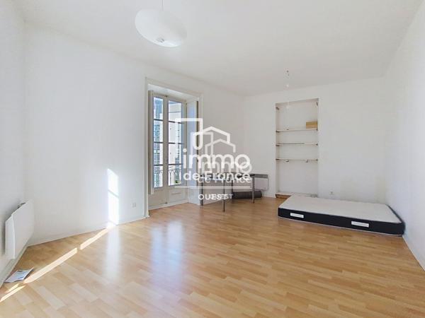 À LOUER, Bel appartement rue Cacault