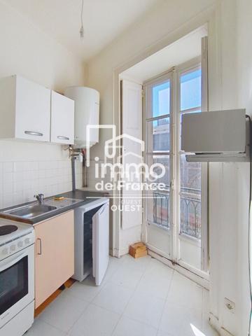 À LOUER, Bel appartement rue Cacault