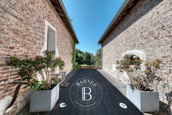 Anet, Maison 6 Chambres -  435 m² à vendre