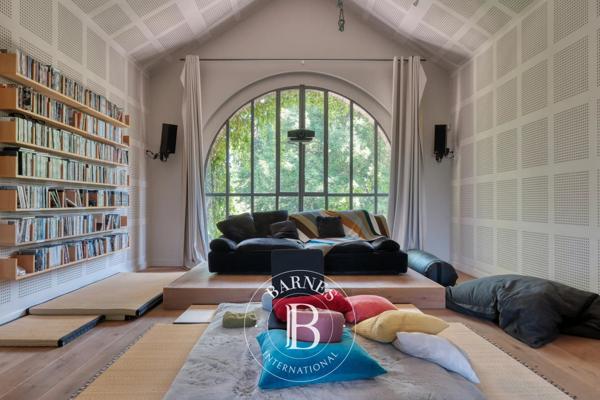 Anet, Maison 6 Chambres -  435 m² à vendre
