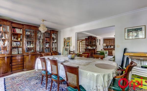 Maison à vendre    6 pièces •  Villeneuve-la-Garenne