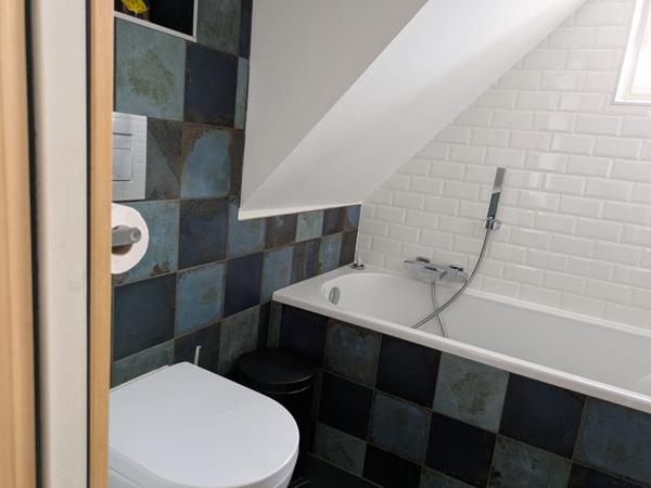 a deux pas de la gare TGV de Saint Pierre Des corps ,maison climatisee