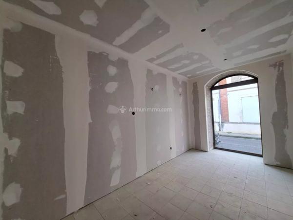 Location Local commercial 4 pièces à Carmaux