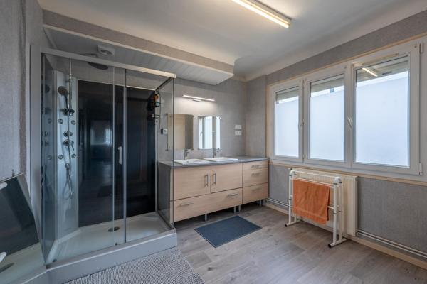 Maison T6 avec studio indépendant au cœur de Villefranche-de-Lauragais