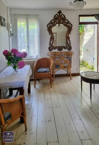 Maison à vendre 10 pièces 177m²