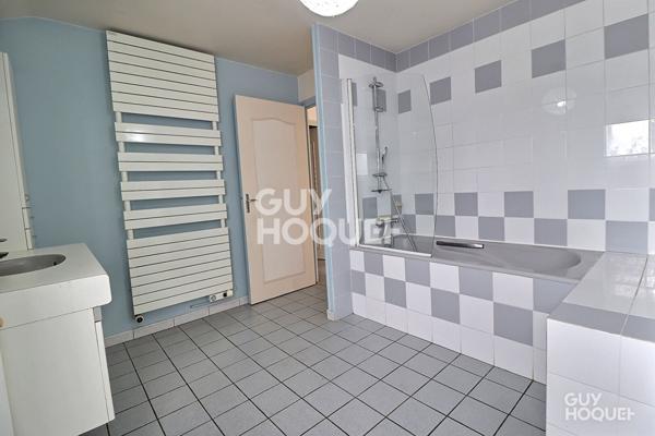 Maison Sainte Genevieve Des Bois 6 pièces 156 m2