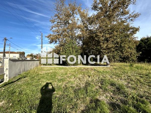 À vendre Terrain 400 m² - Breuillet 17920