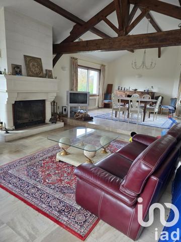 Maison 7 pièces de 193 m² à Dormans (51700)