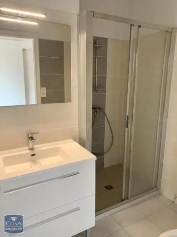 Appartement à louer 1 pièce 29.57m²