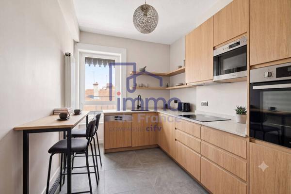 Appartement 4 pièces                                        - 69003 Lyon 3e  Arrondissement Réf : 21669