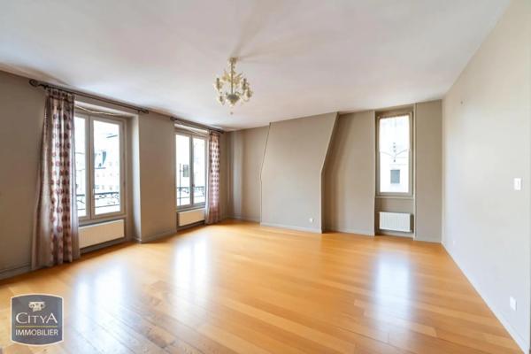 Appartement à vendre 6 pièces 120m²