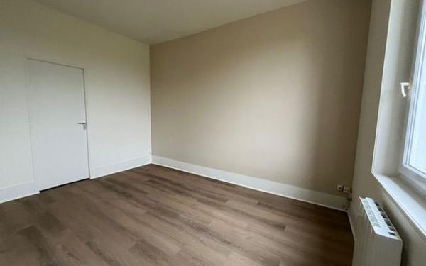 Maison à louer    3 pièces •  Croutoy