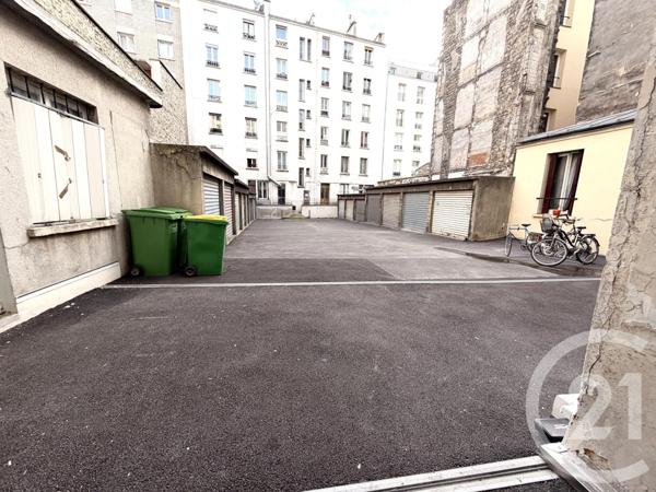 Parking à vendre  13 m2 PARIS - 75018