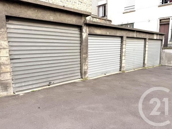 Parking à vendre  13 m2 PARIS - 75018