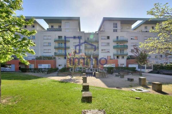 Appartement 3 pièces                                        - 38130 Échirolles Réf : 21605-IMMODEFRANCE69