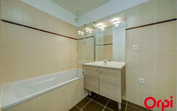 Appartement à vendre    4 pièces • 89,56 m2 Saint-Germain-au-Mont-d'Or