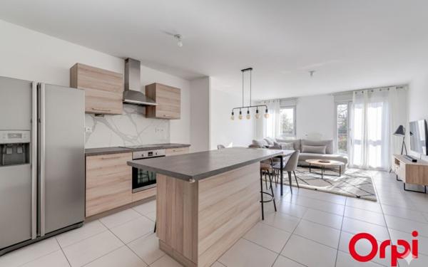 Appartement à vendre    4 pièces • 89,56 m2 Saint-Germain-au-Mont-d'Or