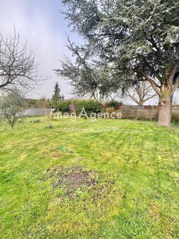 Maison à MAILLY-MAILLET, 80560 - 5 pièces 131m²