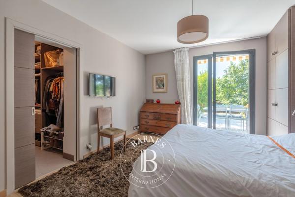 Charbonnières-les-Bains, Maison 6 Chambres -  199 m² à vendre