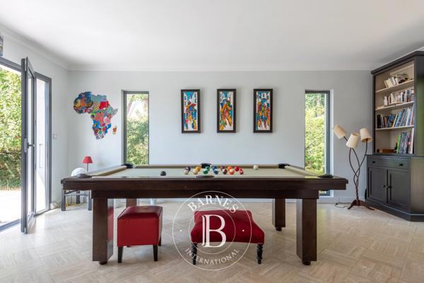 Charbonnières-les-Bains, Maison 6 Chambres -  199 m² à vendre
