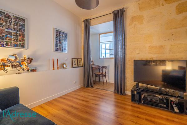 BORDEAUX ST MICHEL - Bel appartement de 85 m² en excellent état