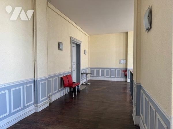 CHALONS EN CHAMPAGNE - Château JACQUESSON Avenue de Paris
