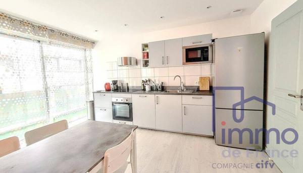 Appartement 6 pièces                                        - 42000 Saint-Étienne Réf : 2546-CIFVFOREZVELAY