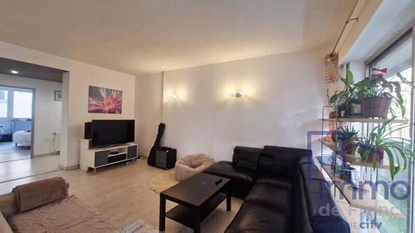 Appartement 6 pièces                                        - 42000 Saint-Étienne Réf : 2546-CIFVFOREZVELAY