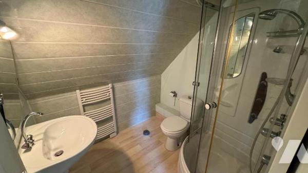 Proche de la mer, maison d'habitation.