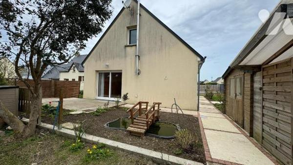 Proche de la mer, maison d'habitation.