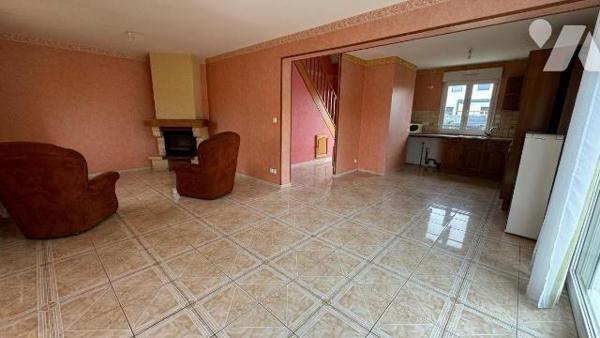 Proche de la mer, maison d'habitation.