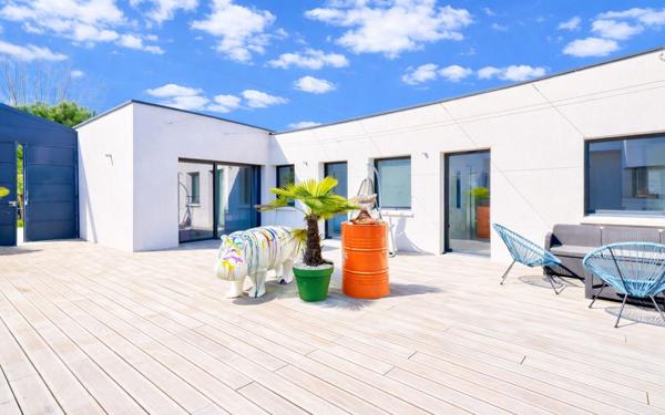 Maison à vendre    7 pièces • 169,34 m2 Tassin-la-Demi-Lune