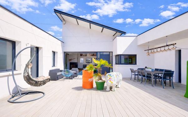 Maison à vendre    7 pièces • 169,34 m2 Tassin-la-Demi-Lune