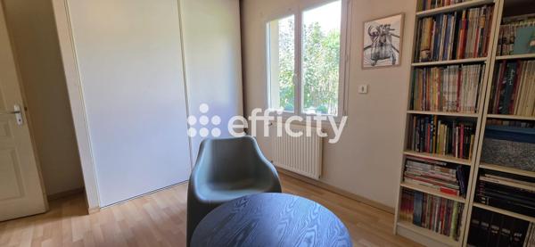 Maison
         6 pièces
        - 115 m² Exclusivité 296 700 €*