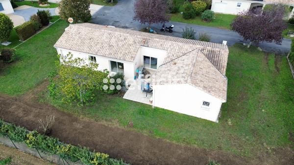 Maison
         6 pièces
        - 115 m² Exclusivité 296 700 €*