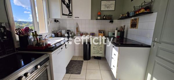Maison
         6 pièces
        - 115 m² Exclusivité 296 700 €*