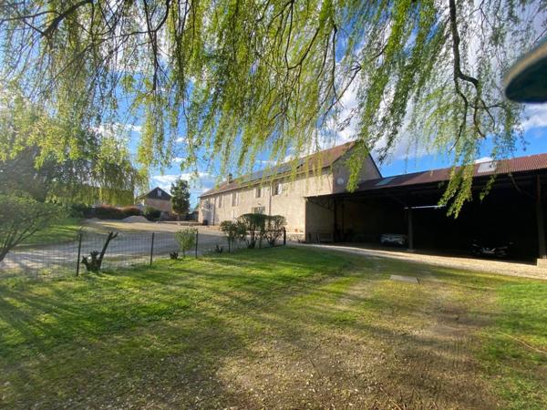 Maison à vendre 8 pièces proche de CHALON SUR SAONE (71)