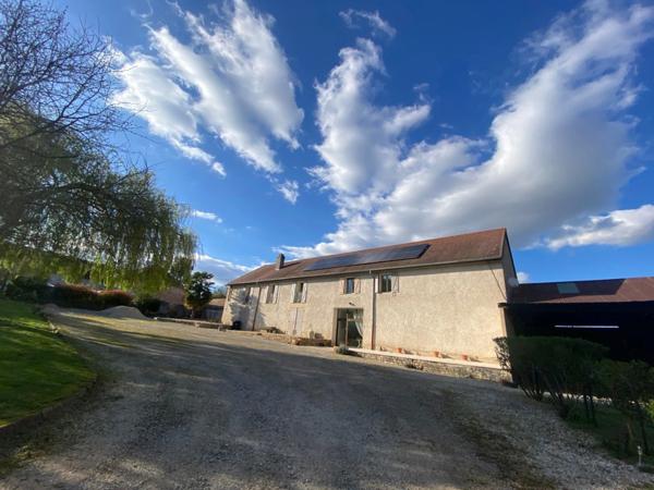 Maison à vendre 8 pièces proche de CHALON SUR SAONE (71)