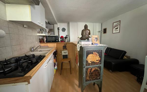 Appartement à vendre    2 pièces • 35,76 m2 Pierrefeu-du-Var