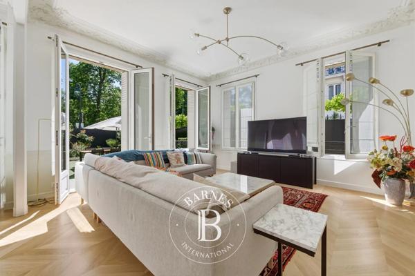 Saint-Mandé, Maison 5 Chambres -  256 m² à vendre