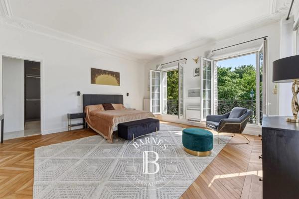 Saint-Mandé, Maison 5 Chambres -  256 m² à vendre
