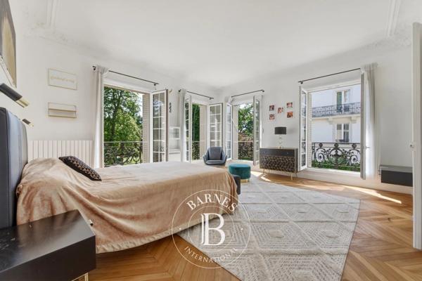 Saint-Mandé, Maison 5 Chambres -  256 m² à vendre