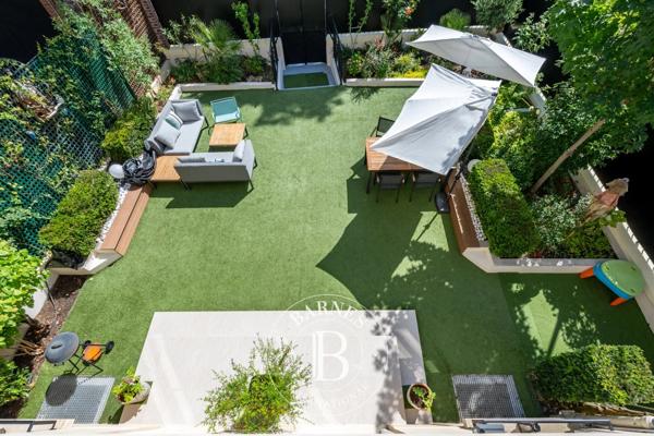 Saint-Mandé, Maison 5 Chambres -  256 m² à vendre