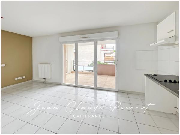 Appartement à vendre 3 pièces GARONS (30)