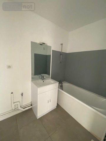 Appartement à louer à Évreux dans l'Eure (27000), ref : T3LEV