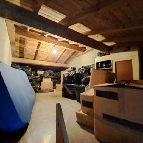 A VENDRE MAISON AU CALME / 2 JARDINS / 2 GARAGES