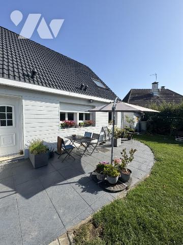 Pavillon avec jardin et garage