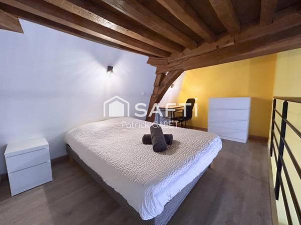 Appartement climatisé et entièrement équipé en plein centre-ville