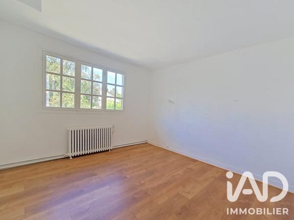 Maison à vendre 7 pièces 194 m² Mandres-les-Roses