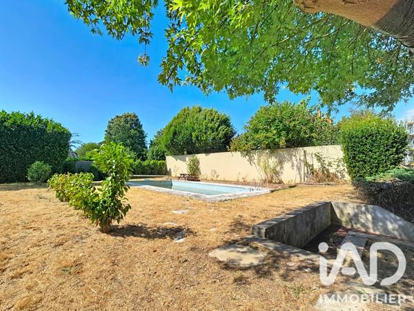 Maison à vendre 7 pièces 194 m² Mandres-les-Roses